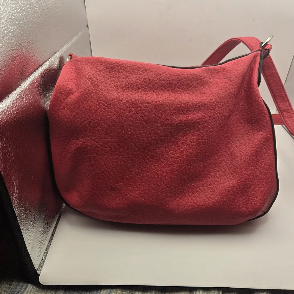 ROSETTI Faux Leather Bright Pink Shoulder Bag Hobo VTG